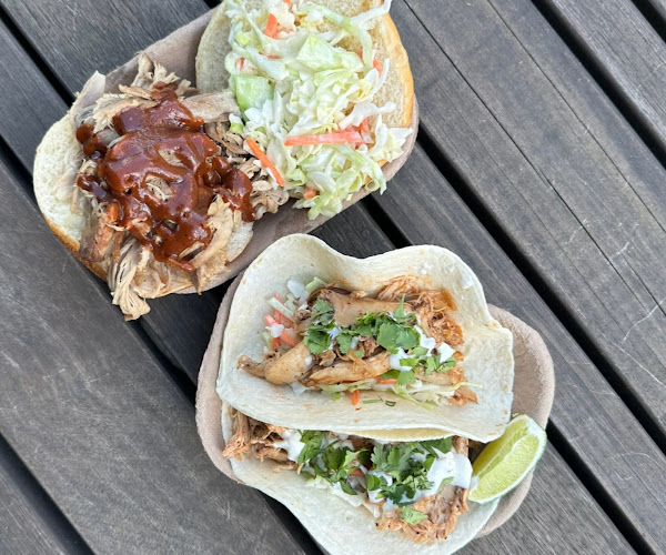 Comentarii opinii despre Yo-Bones BBQ Catering