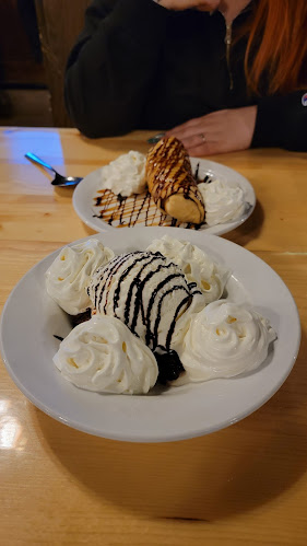 Fox & Hound Neighbourhood Pub - Riverview