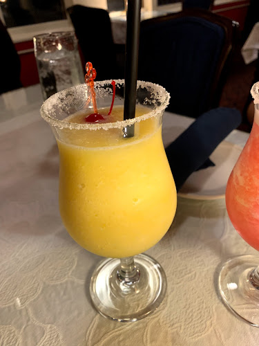 630 Des Meurons St, Winnipeg, MB R2H 2P9