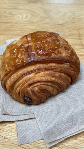 1 Forks Market Rd, Winnipeg, MB R3C 4Y3