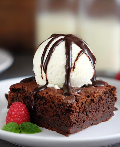 10111 117 St NW, Edmonton, AB T5K 1X5