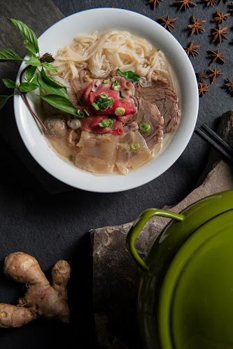 Nine North (Viet-Thai Cuisine)