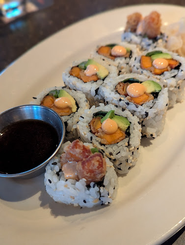 Browns Socialhouse Lower Lonsdale - Hospitality and gastronomy