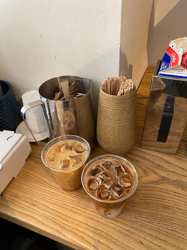 141 Ossington Ave, Toronto, ON M6J 2Z6