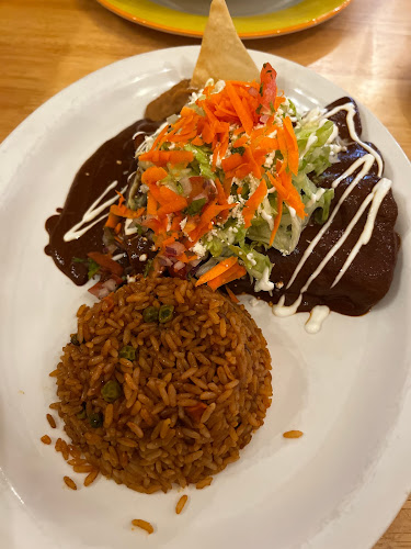 Comentarii opinii despre La Hacienda Mexican Restaurant