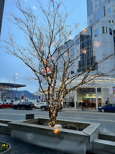 Opinii despre ARC RESTAURANT în Vancouver - Hospitality and gastronomy