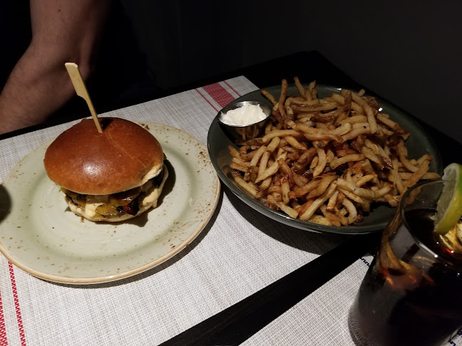 Comentarii opinii despre Fort Amherst Pub