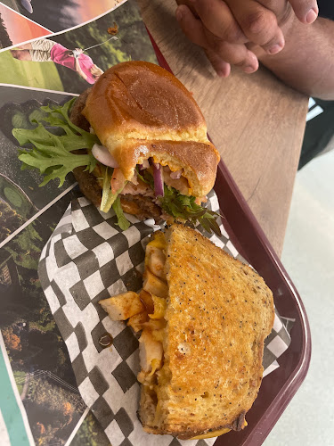 Opinii despre Garden Café în Niagara Falls - Hospitality and gastronomy