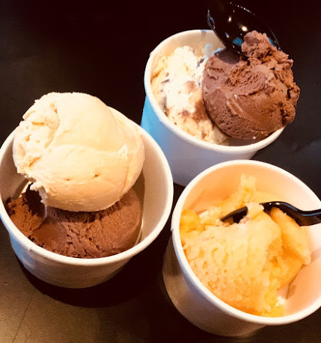 226 Piccadilly St, London, ON N6A 1S4