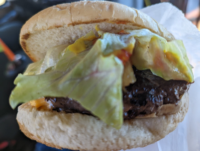 L'Il Mom's Chip Wagon - Hospitality and gastronomy