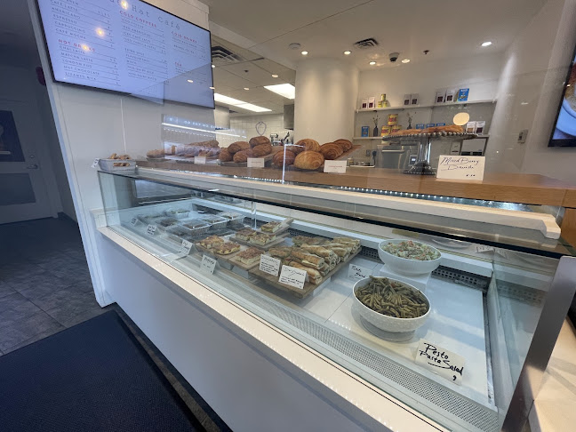 Blue Hat Bakery & Bistro at Pacific Institute of Culinary Arts - Hospitality and gastronomy