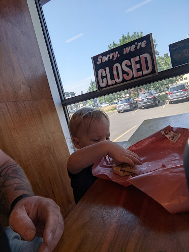 Whitemud Crossing Liquor