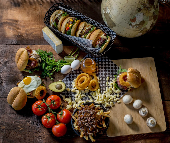 The Happy Greek (featuring World Burger) - Ottawa