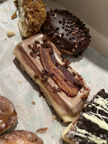 Crave Doughnuts - Hospitality and gastronomy