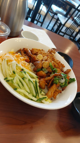 Pho Ngon - Hospitality and gastronomy