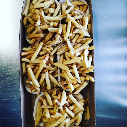 Comentarii opinii despre The Lokal Food Truck - By Neski's (The LUNCHBOX)