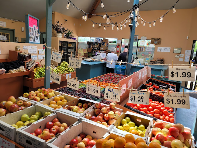 G J Farm - Hospitality and gastronomy