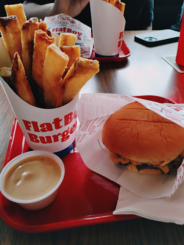 Comentarii opinii despre Flat Boy Burgers