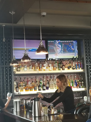 Train Station Pub - Hospitality and gastronomy