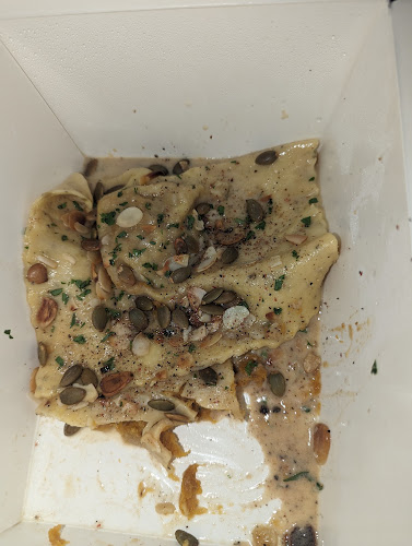 Fiamo Pizza & Wine Bar - Hospitality and gastronomy