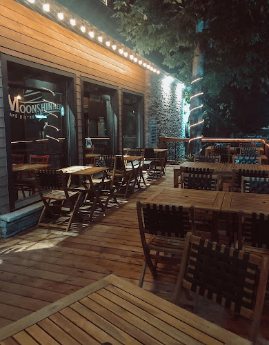 Opinii despre Moonshin'hers Café Bistro Inc. în Edmundston - Hospitality and gastronomy
