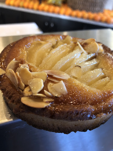 La Boulangerie Bakery Cafe - Calgary