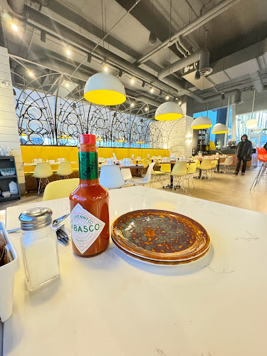 OEB Breakfast Co. - Hospitality and gastronomy