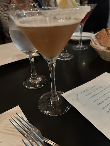 Opinii despre Bravo Restaurant & Lounge în Chilliwack - Hospitality and gastronomy