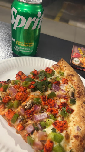 Comentarii opinii despre The Golden Pizza