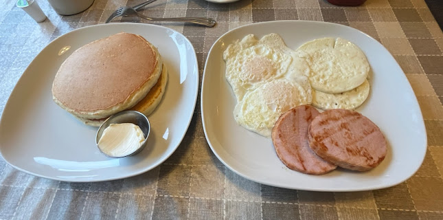 Café 8 - Hospitality and gastronomy