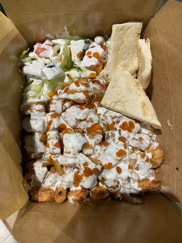 Halaleez Chicken & Gyro - Whitby