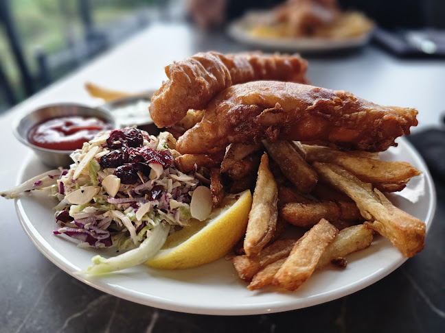 23840 River Rd, Maple Ridge, BC V2W 1B7