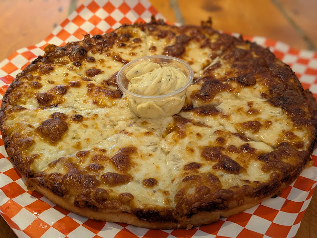 Comentarii opinii despre The Crazy Canuck Kitchener