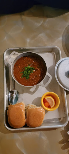 Comentarii opinii despre Bandra Cafe