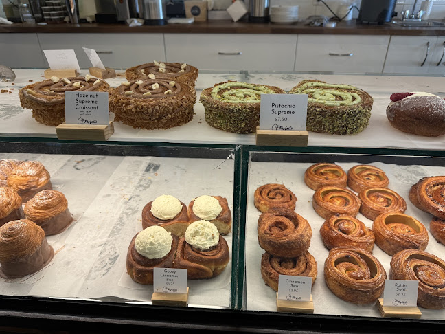 4233 Hastings St #100B, Burnaby, BC V5C 2J5