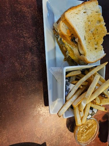 Comentarii opinii despre Toad 'n’ Turtle Pubhouse & Grill