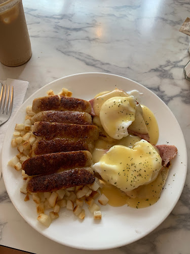 Opinii despre Evelyn's Cafe & Bistro în Vancouver - Hospitality and gastronomy