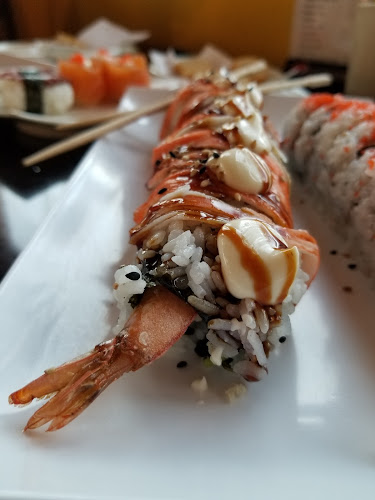 Sushi Hut - Hospitality and gastronomy