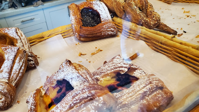 Charmaine Sweets - Toronto