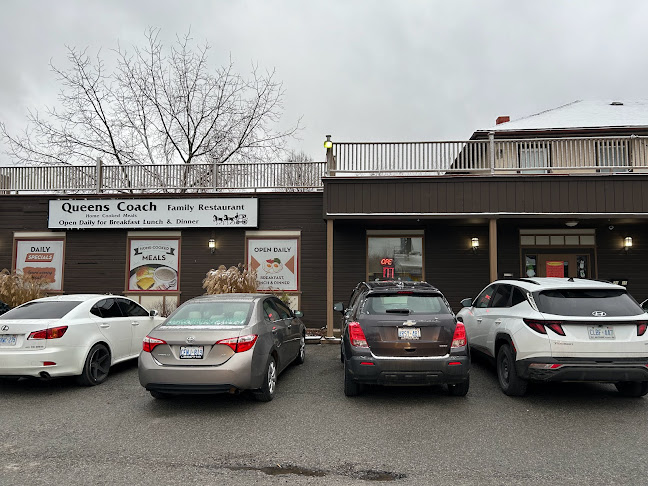 Comentarii opinii despre Queen's Coach Family Restaurant