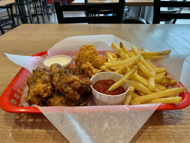 9228 200 St #105, Walnut Grove, BC V1M 3A3