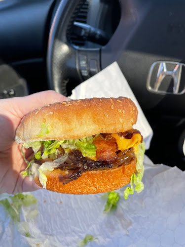 Comentarii opinii despre MJ's Own Munchies