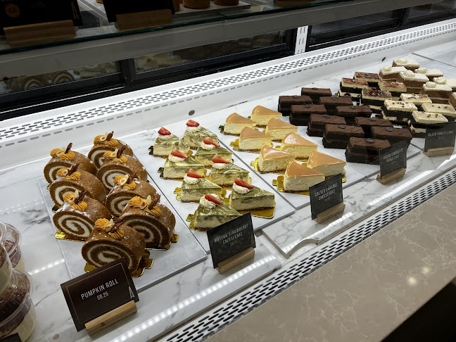 222 7 St SW, Calgary, AB T2P 0E4