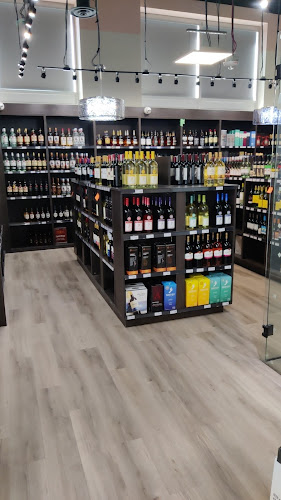 208 14 Ave SE, Calgary, AB T2G 1C7