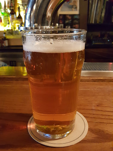 370 Queen St W, Toronto, ON M5V 2A2