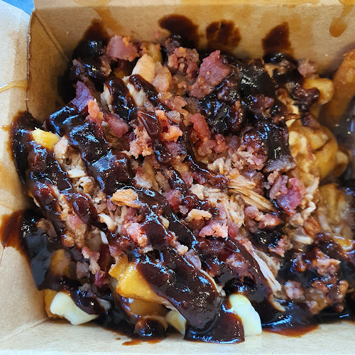 581 6th St, New Westminster, BC V3L 3B9