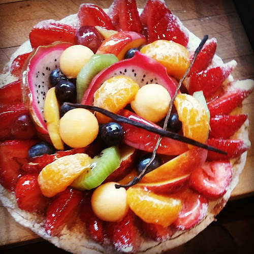 La Boulangerie Bakery Cafe - Hospitality and gastronomy