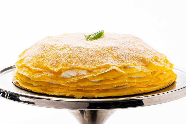 280 Augusta Ave Unit B, Toronto, ON M5T 2V8