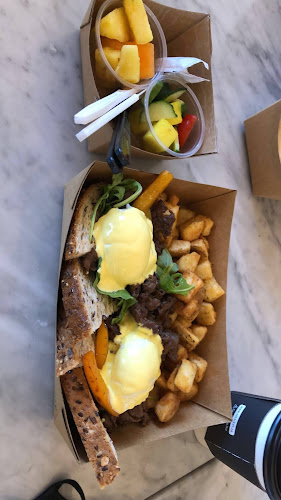 100 Schoolhouse St #111, Coquitlam, BC V3K 6V9