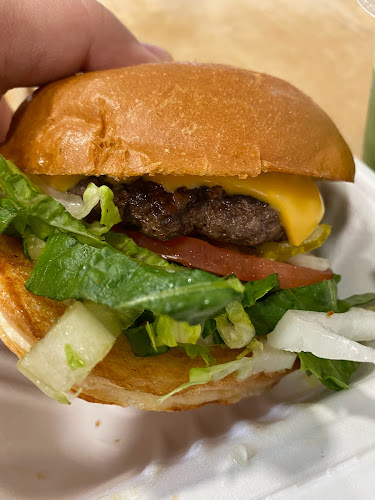 Wahlburgers - Hospitality and gastronomy